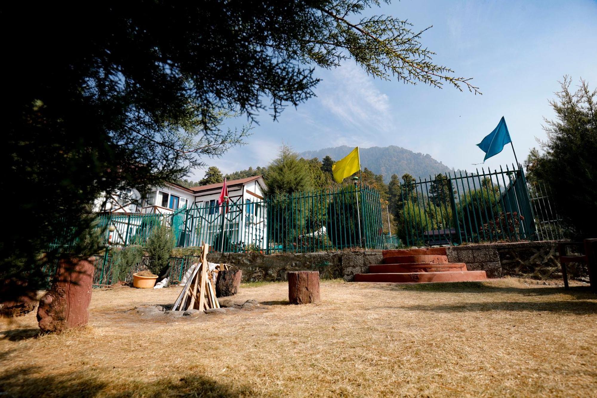 Walisons Peace Resort Pahalgām Buitenkant foto